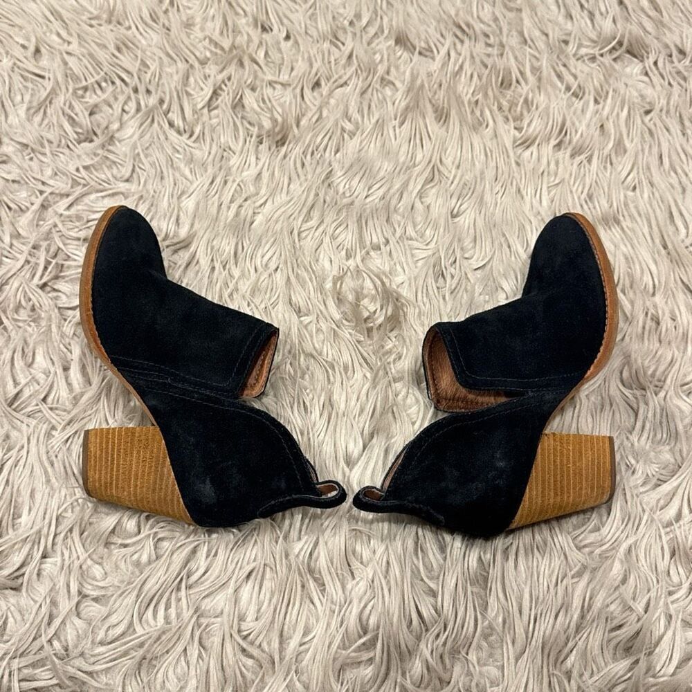 Jeffrey Campbell suede ankle boots size 7